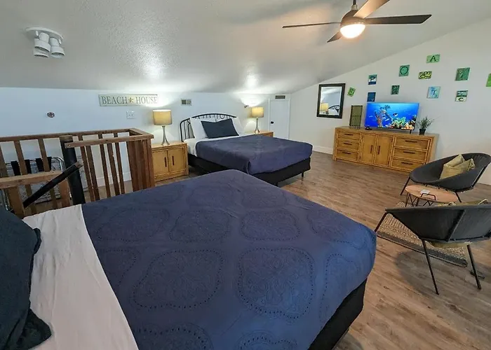 The Intercoastal #205 - Beachy Chic Holiday home *