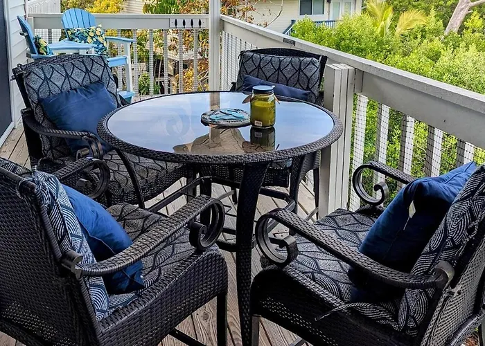 The Intercoastal #205 - Beachy Chic * Clearwater Beach