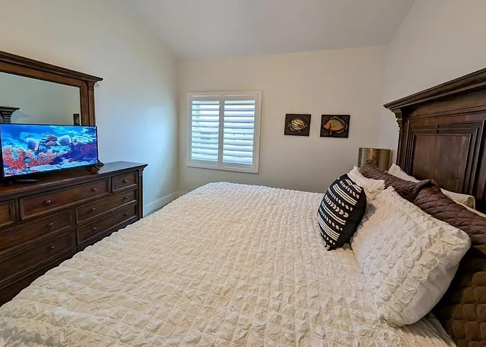 The Intercoastal #205 - Beachy Chic Holiday home Clearwater Beach