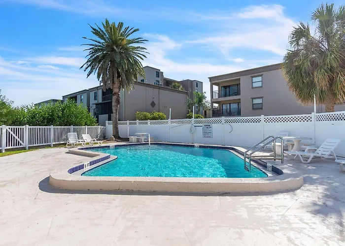 The Intercoastal #205 - Beachy Chic Clearwater Beach